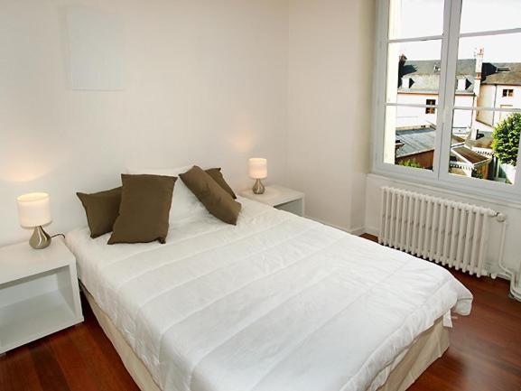 Bien Etre Immo Apartment ปัวติเยร์ ภายนอก รูปภาพ